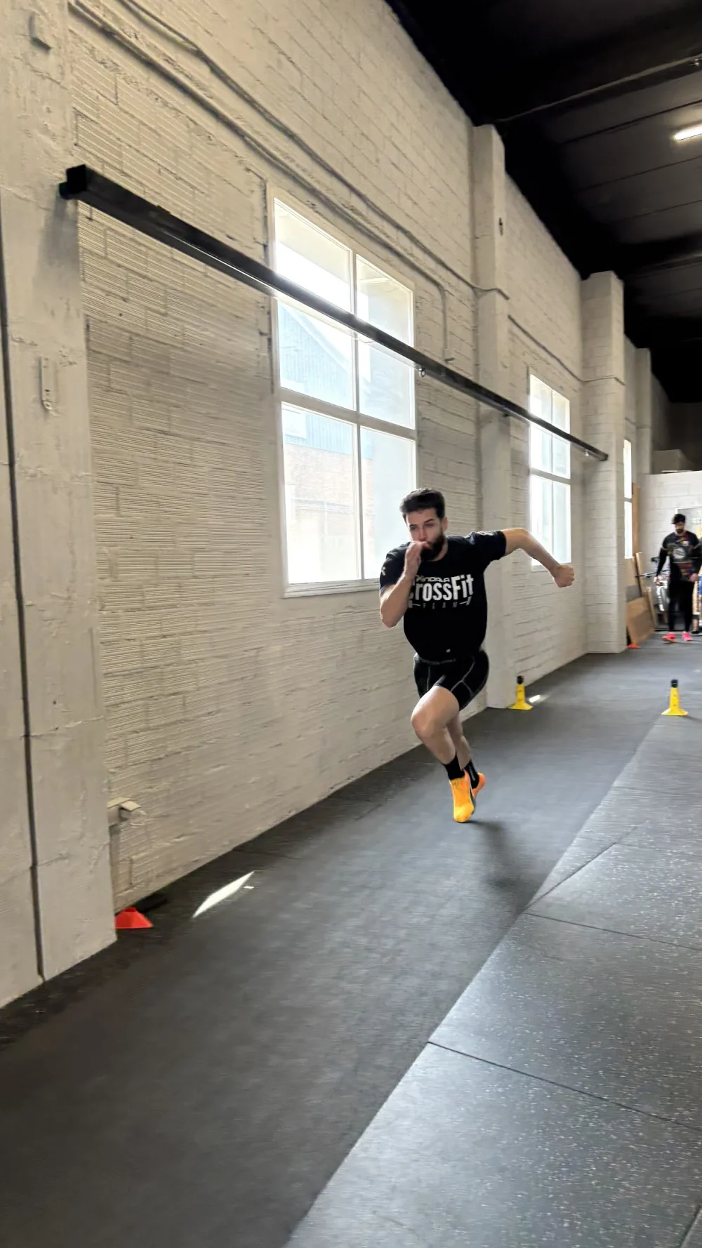 Arrancada de velocidad con zapatillas de sprint en el centro S4S de Vicálvaro